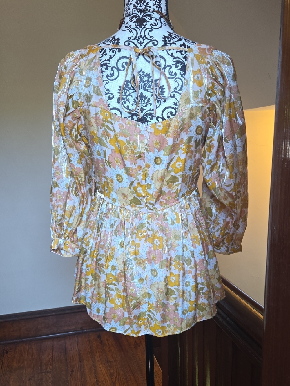 Altar'd State Floral Peasant Blouse in Mustard, Peach & Cream M - Picture 6 of 12